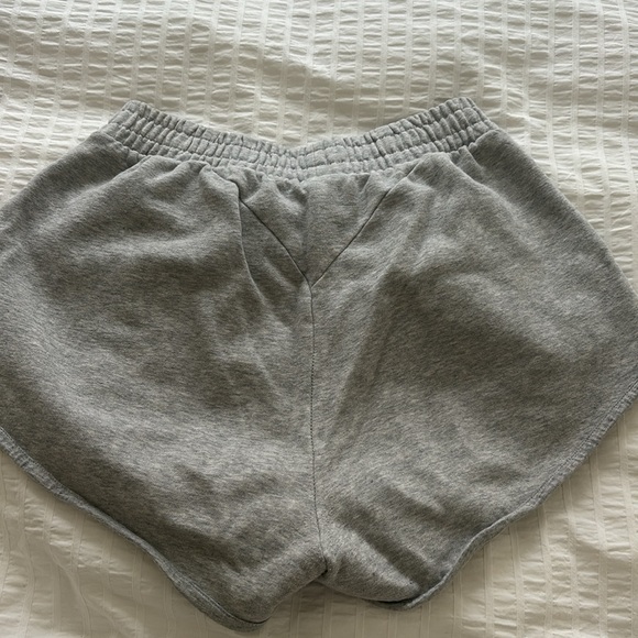 Gymshark, women’s sweat short, grey, size S, worn once - Picture 5 of 5